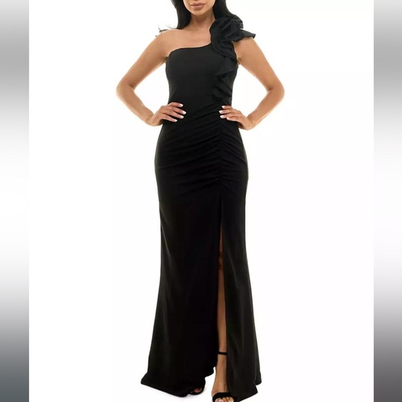 Elegant Black Evening Gown Emerald Sundae Juniors High-Slit Gown Black S Dress - Picture 1 of 11